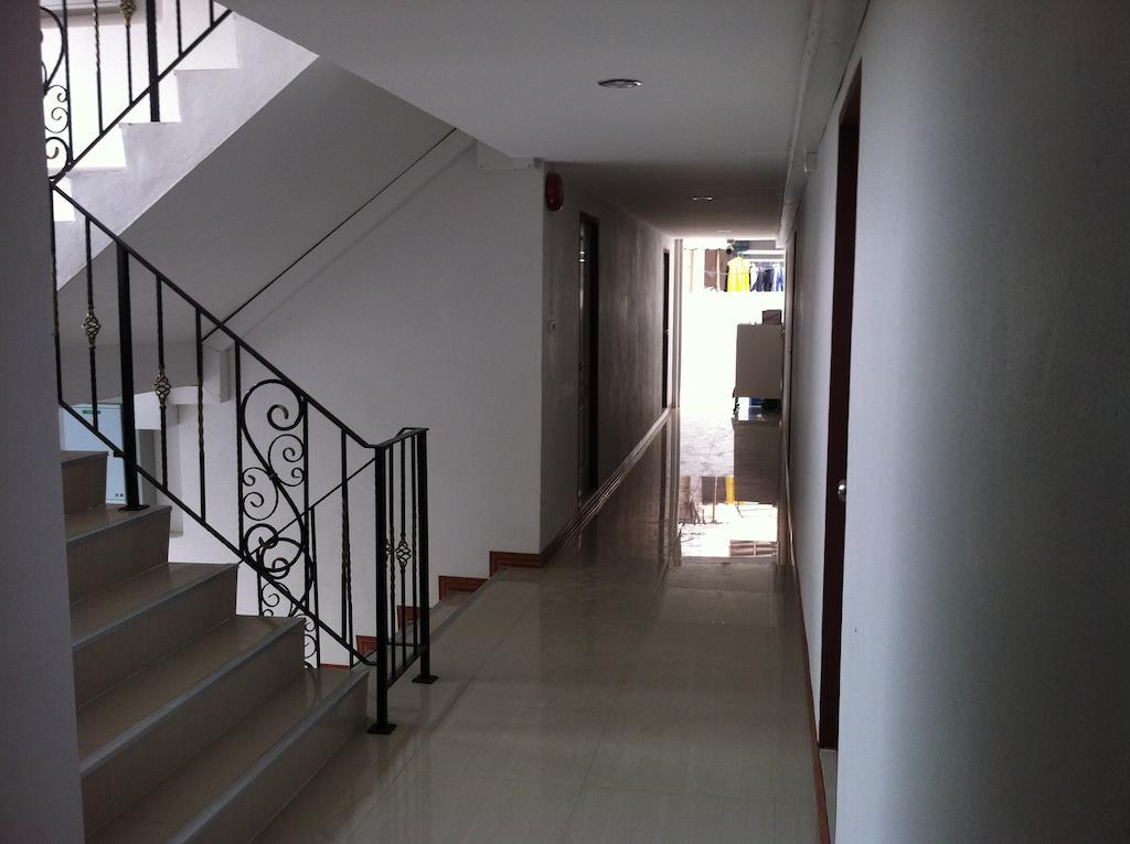 Hotel S.K.Airport Chiang Mai Extérieur photo